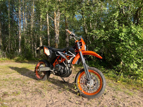 KTM 690