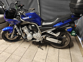 Yamaha FZS