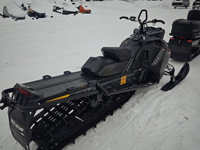 Ski-Doo Summit