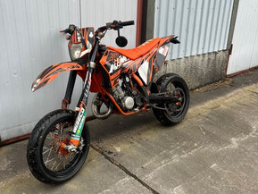 KTM 125