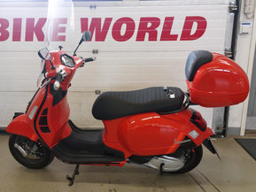 Vespa GTS