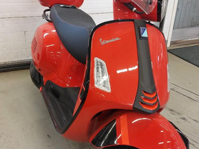 Vespa GTS