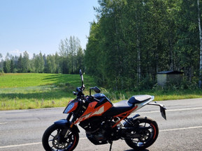 KTM 125