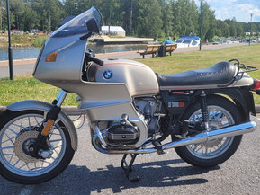 BMW R