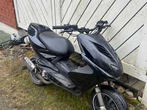Yamaha Aerox