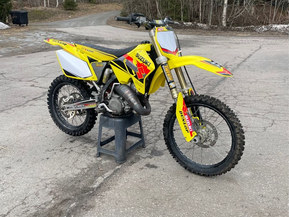 Suzuki RM