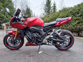 Yamaha FZ1