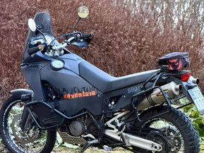 KTM 990