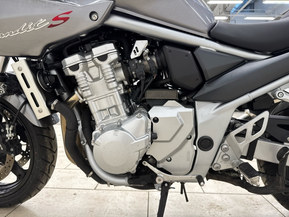 Suzuki GSF