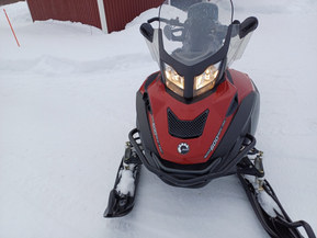 Ski-Doo Expedition