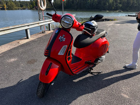 Vespa GTS