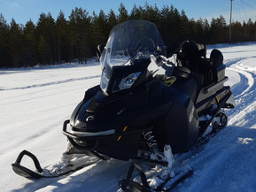 Ski-Doo Expedition