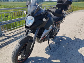 KTM 990