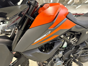 KTM 390