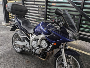 Yamaha FZ6-S
