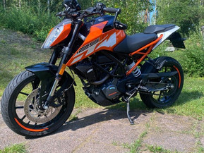 KTM 125