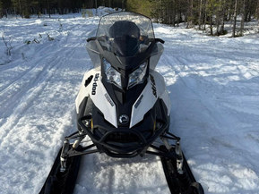 Ski-Doo Expedition