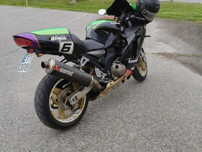 Kawasaki ZX-12R