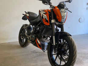 KTM 125