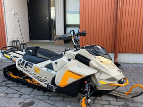 Ski-Doo Freeride