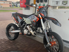 KTM 125