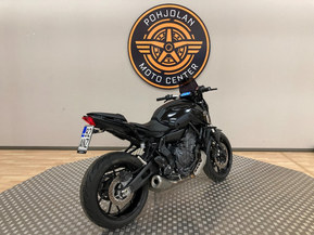 Yamaha MT-07