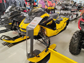 Ski-Doo MX Z
