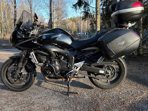 Yamaha FZ6-S