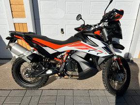 KTM 790