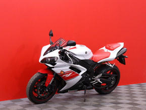 Yamaha YZF-R1