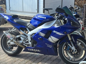 Yamaha YZF-R1