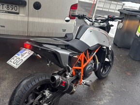 KTM 690