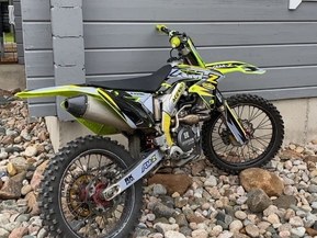 Suzuki RM-Z