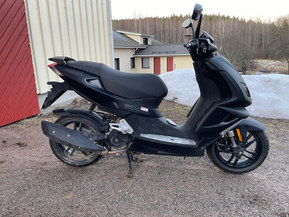 Peugeot Speedfight 4