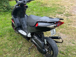 Peugeot Speedfight 4