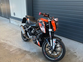 KTM 125