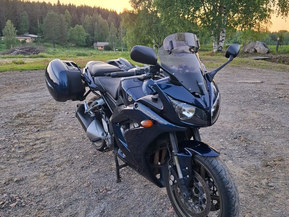 Yamaha FZ1-S