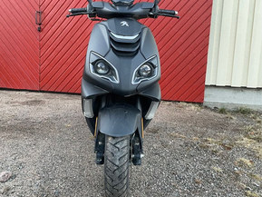 Peugeot Speedfight 4