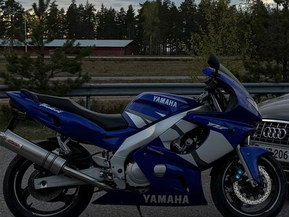 Yamaha YZF