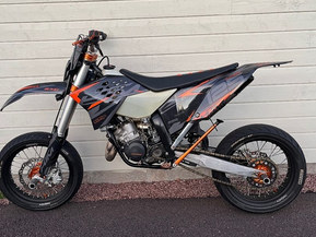 KTM 125