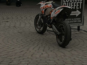 KTM 125