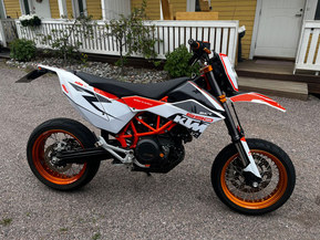 KTM 690