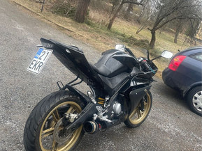 Yamaha YZF-R