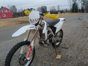 Suzuki RM-Z