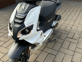 Peugeot Speedfight 4