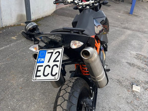 KTM 690