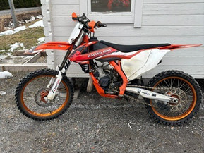 KTM 125
