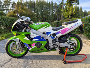Kawasaki ZXR