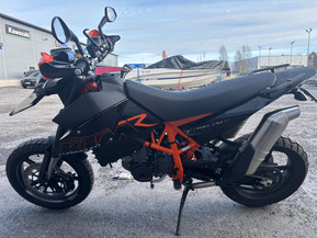 KTM 690