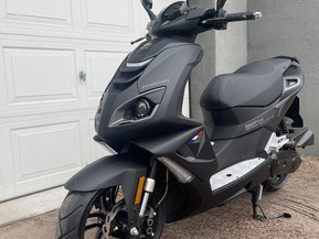 Peugeot Speedfight 4